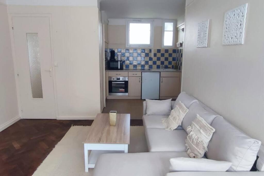 Appartement Tres Bien Place Châteauroux Extérieur photo